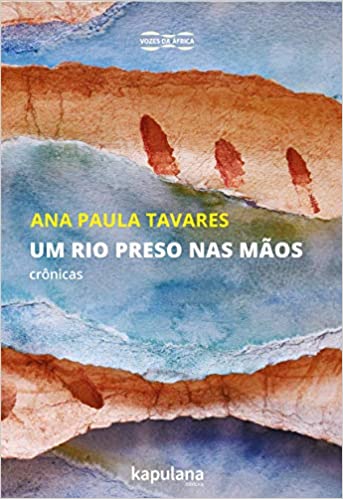 Foto do livro de Ana Paula Tavares 